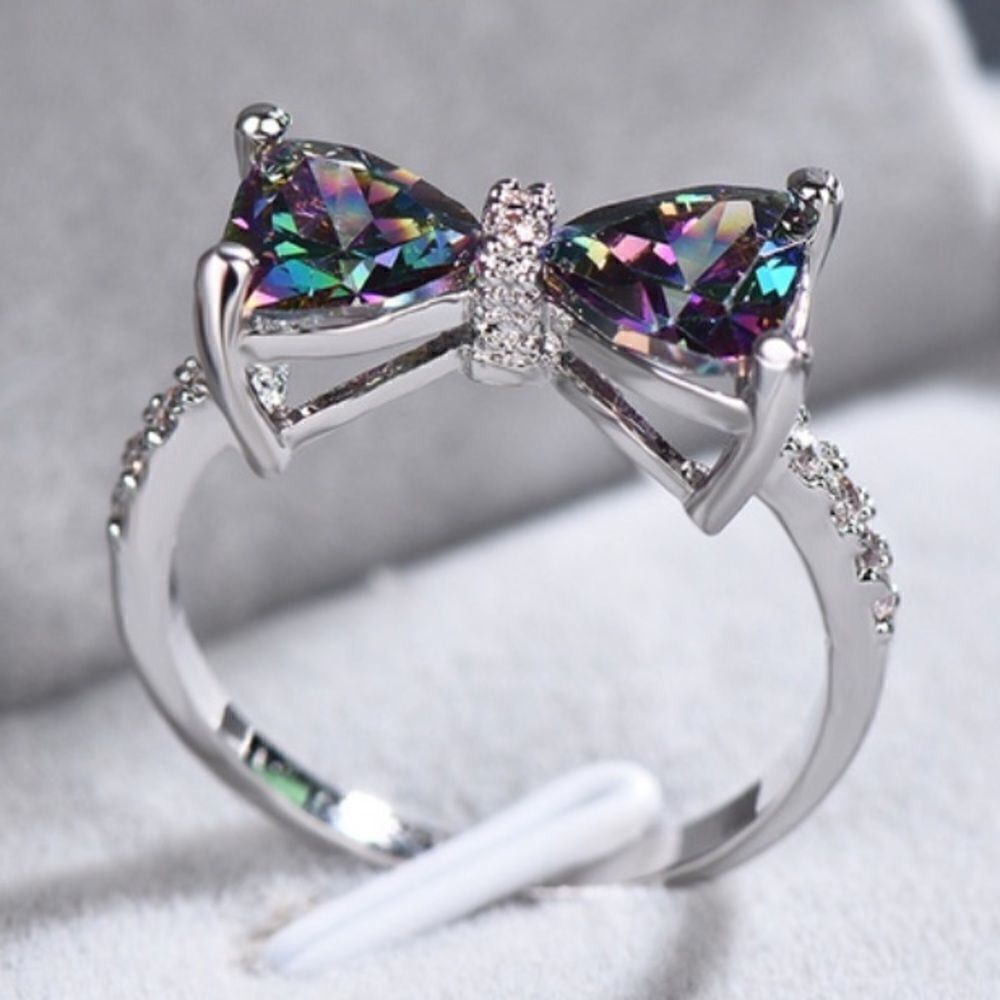 ✨ STUNNING ✨Silver Tone Rainbow Bow Knot Ring✨